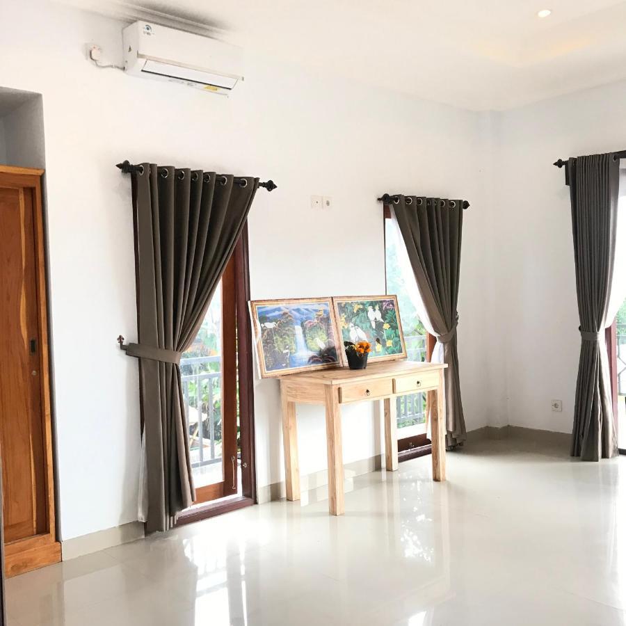 Griya Telaga Jumpung Apartment Ubud  Bagian luar foto